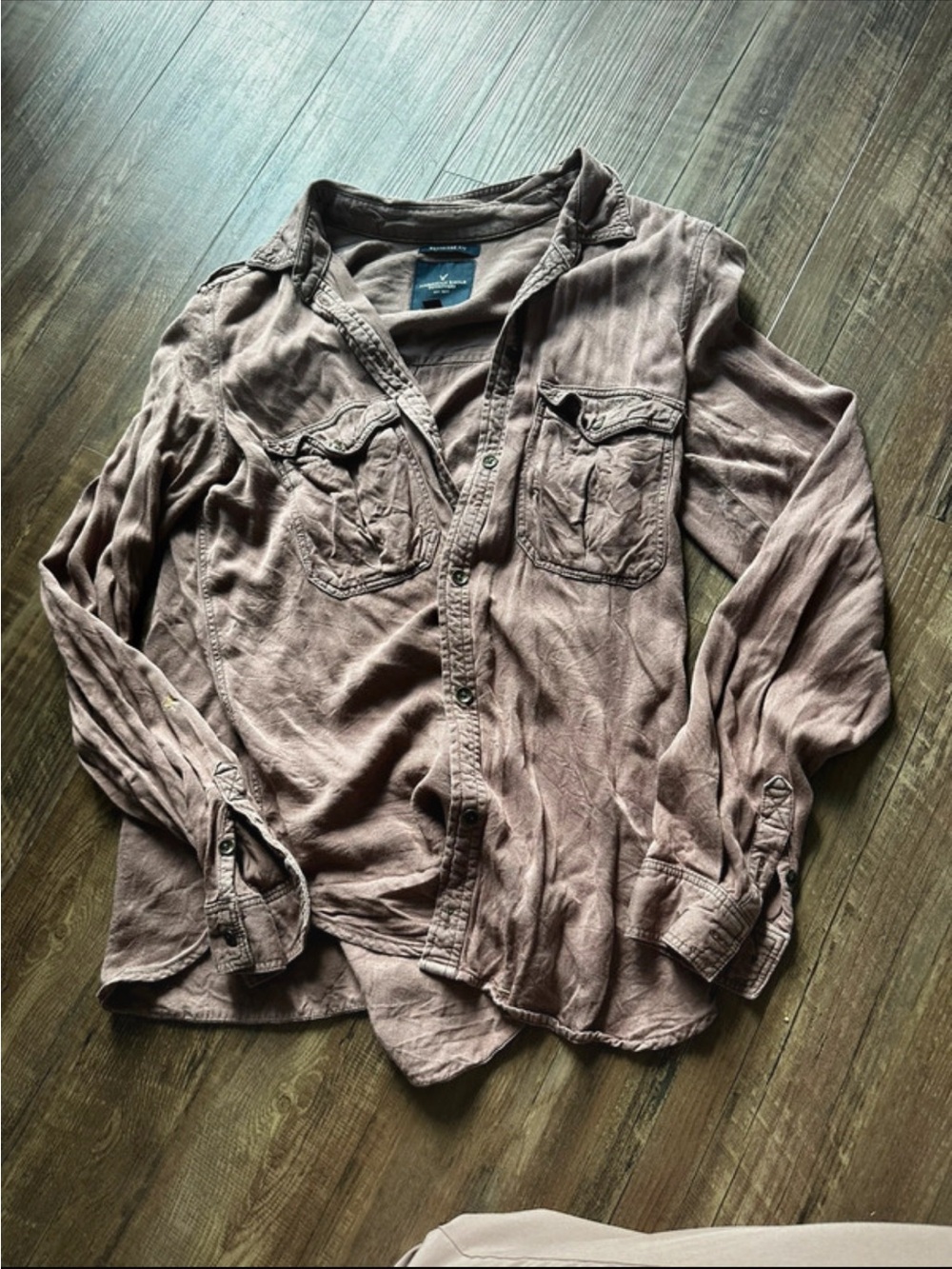 Final price.American Eagle Outfitters Button-Up Top in Dusty/blush Brown